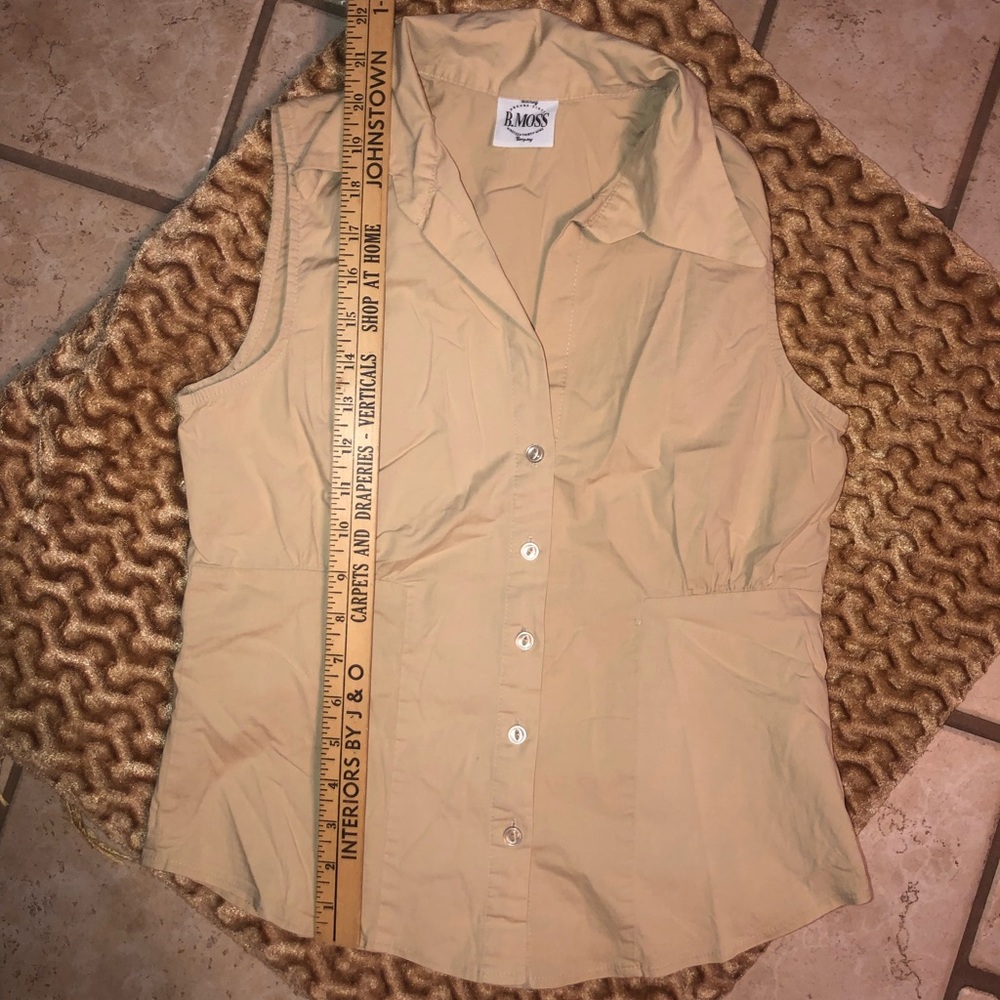 B.Moss top - Picture 2 of 5